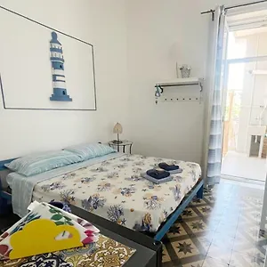 Apartman Stella Del Sud, Catania-Fontanarossai nemzetközi repülőtér